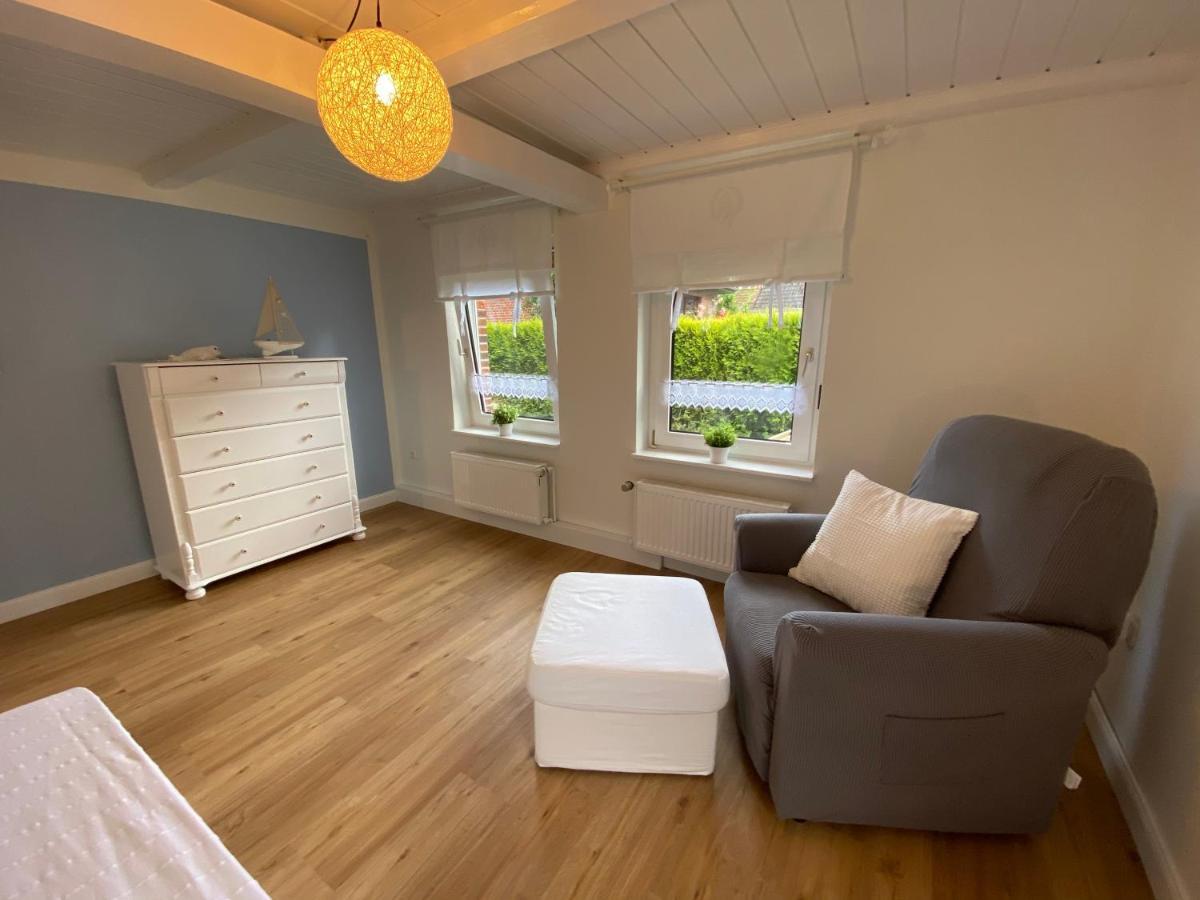Ferienwohnung Alte Schmiede Schillig Esterno foto