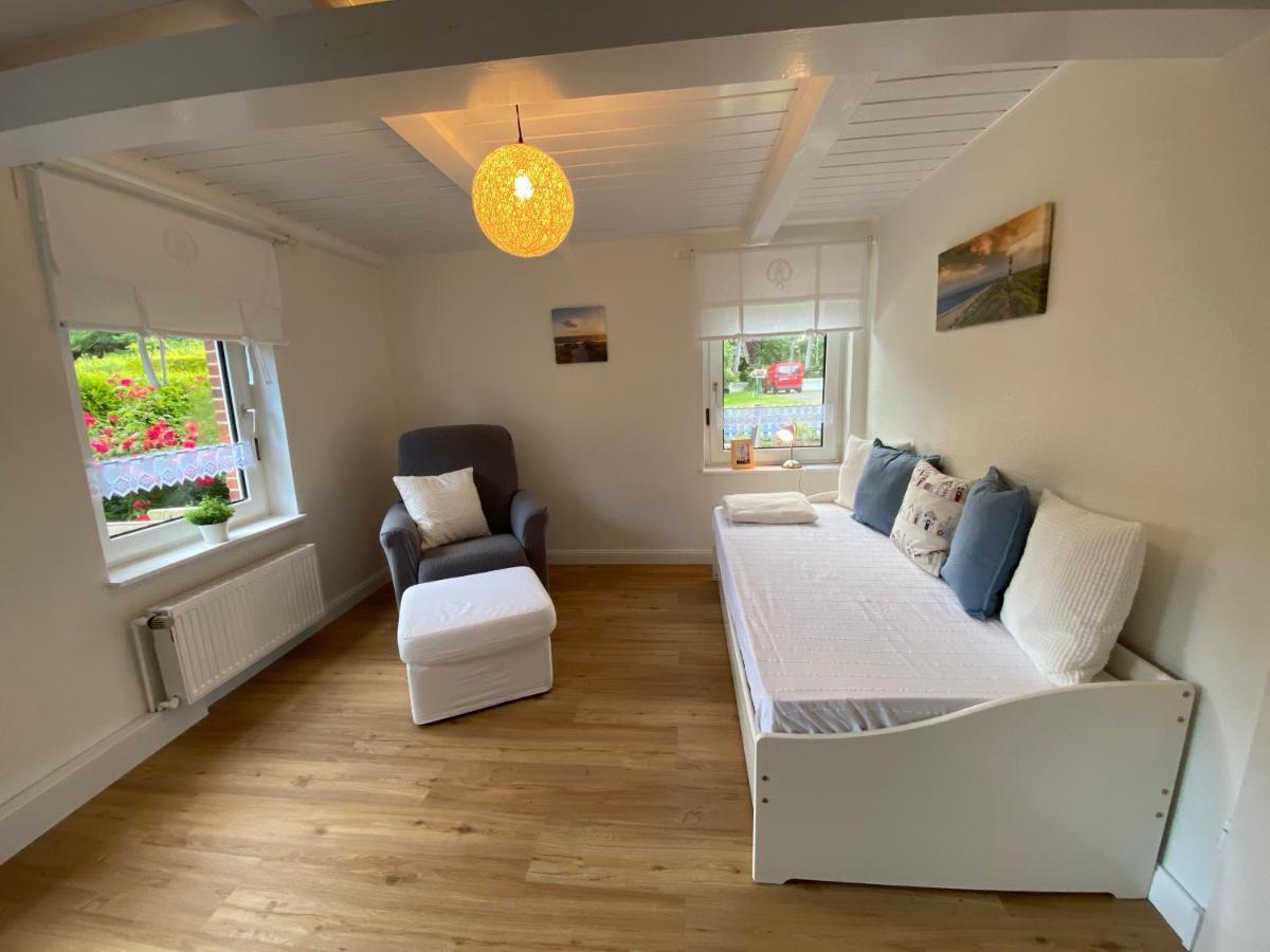 Ferienwohnung Alte Schmiede Schillig Esterno foto