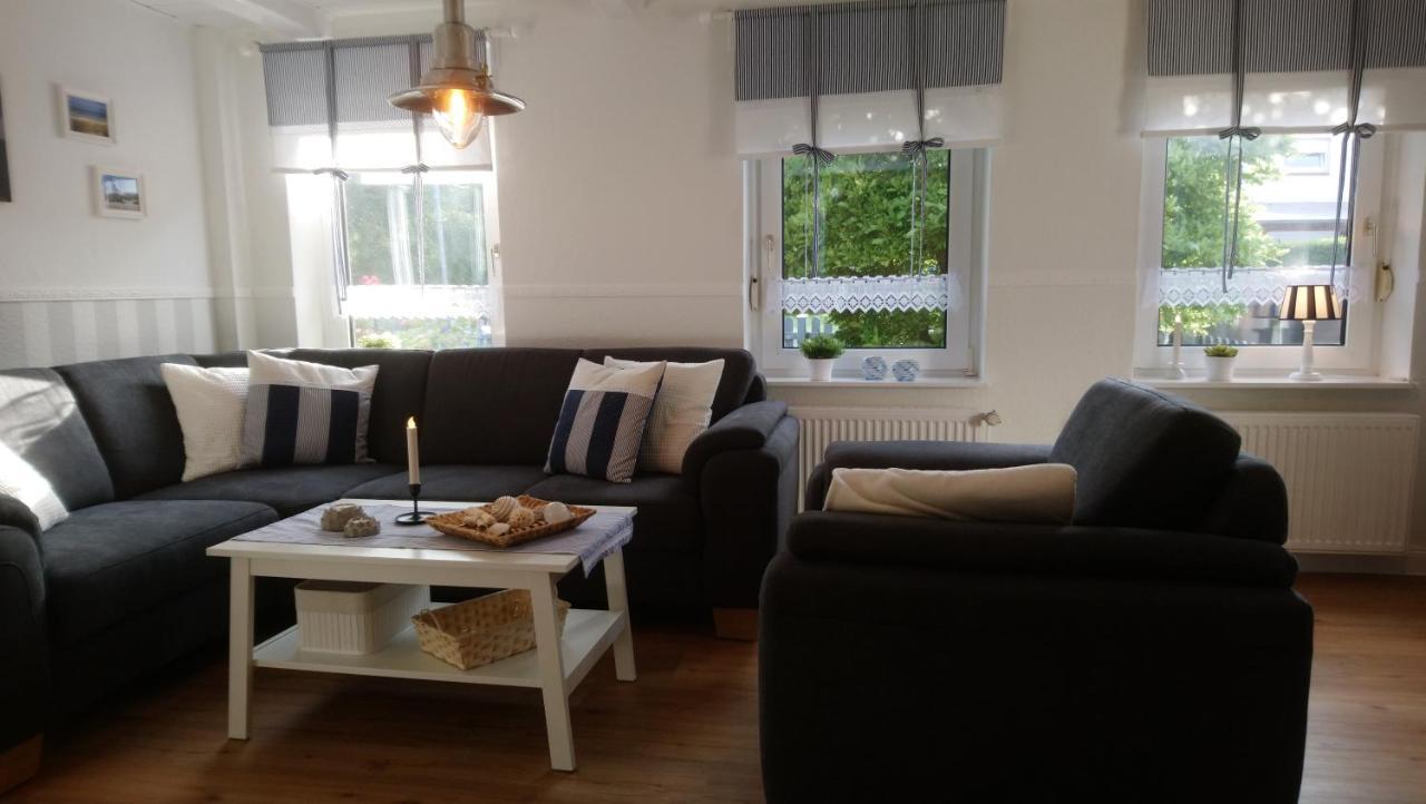 Ferienwohnung Alte Schmiede Schillig Esterno foto