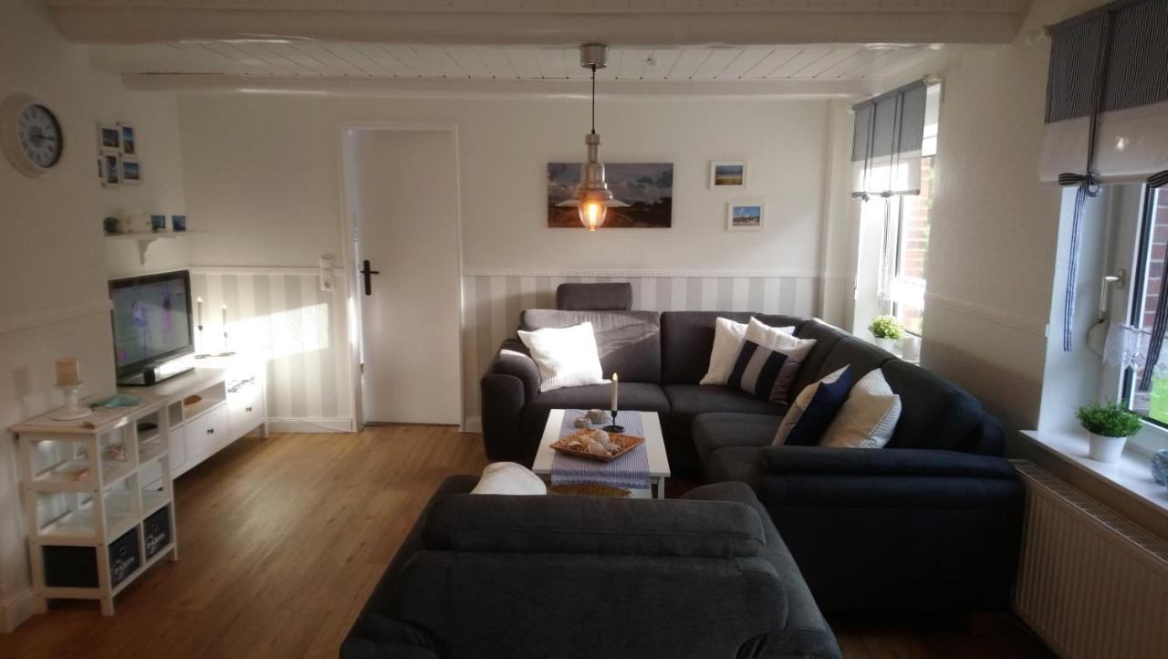 Ferienwohnung Alte Schmiede Schillig Esterno foto